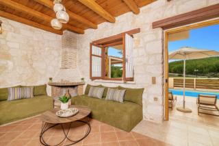 Villa Luciana by Villa Plus - 7