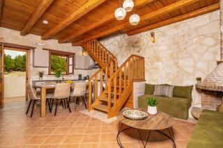 Villa Luciana by Villa Plus - 2