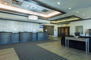 Best Western Plus Village Park Inn - Calgary - 9