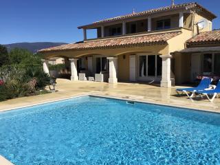 Maison avec Piscine - Tourrettes - 0