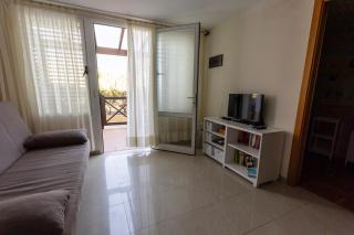 Los Hibiscos 406 - 8