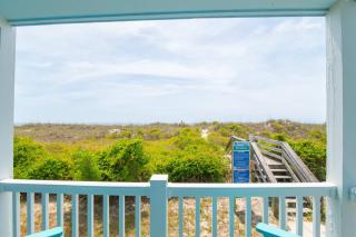 Oceanfront and Modern Top Location on Ocean Blvd w Pool - Myrtle Beach - 9
