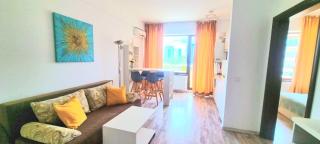 Summerland Sun Apartments - Mamaia - 3