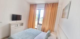 Summerland Sun Apartments - Mamaia - 1