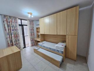 Three bedroom apartment in Qawra - St Paul's Bay - 8