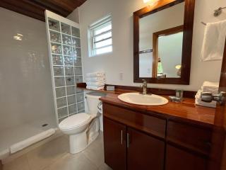 Caribbean Sunrise Cottage - Caye Caulker - 3