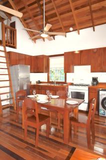 Hidden Gem Cabana - Caye Caulker - 2