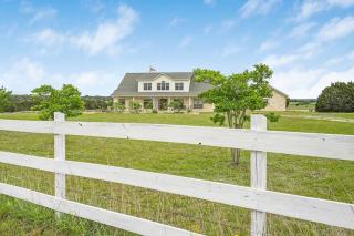Family Ranch on 14 Acres Wiffle Ball & Disc Golf - Liberty Hill - 6