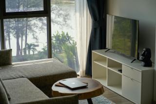 Modern 2-bedroom Apartments Garden view in Skypark Laguna Bang Tao - Bang Tao Beach - 0