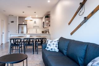 Drop in Condo by Revelstoke Vacations - 6