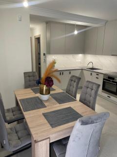 Home Away From Home - Artemida - 6