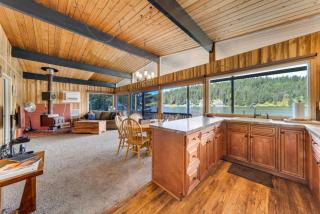 Quiet Lakefront Home with Private Dock - Coeur d'Alene - 5