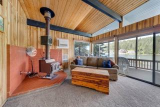 Quiet Lakefront Home with Private Dock - Coeur d'Alene - 2