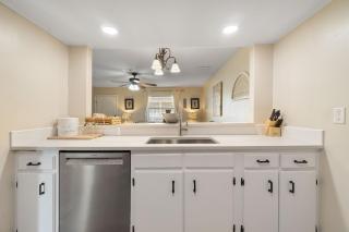 Gulf View 16 by Vacation Homes Collection - 8