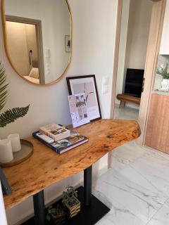 Modh Patras City Centre - Entire Apartment - Patra - 9