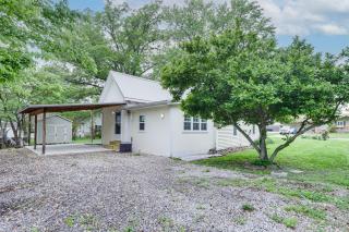 Cozy Carterville Home: 3 Mi to Crab Orchard Lake! - 8