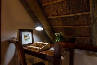 Serene, Thatched Apartment in Noordhoek, Cape Town - Le Cap - 6