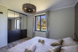 Maison contemporaine - grand jardin et piscine privée - LʼIsle-sur-la-Sorgue - 2