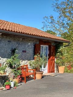 Gite de charme 3* - Saint-Esteben - 1