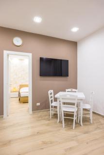 DCR House Murales - Naples - 1