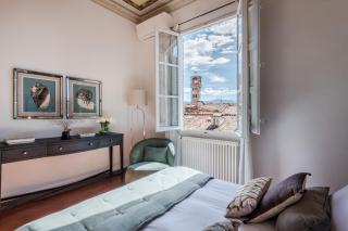 Georgia Modern Panoramic Penthouse with Elevator - 4