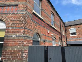 The Dance School - 1 and 2 Bedroom Apartments in the Heart of Chesterfield - Chesterfield - 7