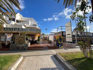 Colon II apartment with aircon, pool bar, beachside - Playa De Las Américas - 6