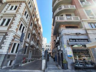 Politeama guest house Palermo Mimosa - Palermo - 7