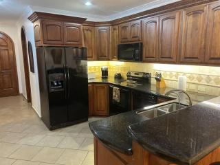 Casa Blanca C306 Pet Friendly Ocean View Retreat - 7