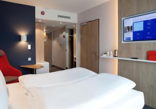 Holiday Inn Express - Düsseldorf Airport - Düsseldorf - 2