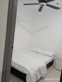 3R Guest House Manhattan Condominium - 7