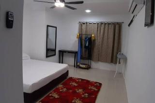 3R Guest House Manhattan Condominium - 1