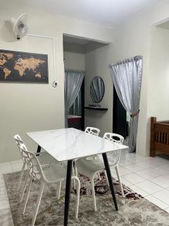 Homestay d'syahna - Ipoh - 8