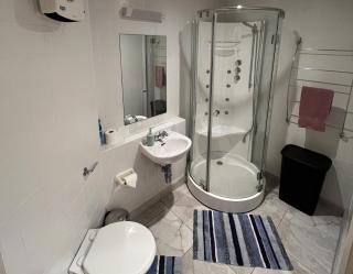 3 bedroom harbour view apartment in Kinsale - Kinsale - 2