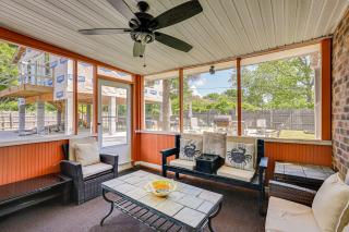 Spacious Charleston Home Only 3 Mi to Folly Beach - Charleston - 9