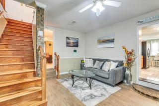 Spacious Charleston Home Only 3 Mi to Folly Beach - Charleston - 4