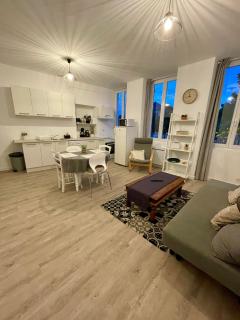 Appartement en centre ville - Cosne-Cours-sur-Loire - 0