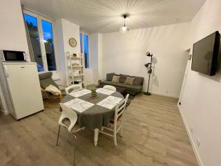 Appartement en centre ville - Cosne-Cours-sur-Loire - 7