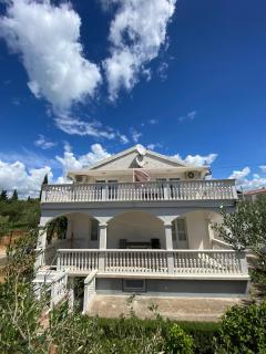 Holiday Apartments Fantina - Sveti Filip i Jakov - 5