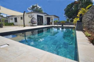 Le Beau Vallon 1- Jacuzzi privatif et piscine chauffée partagée - Saint-Benoît - 0