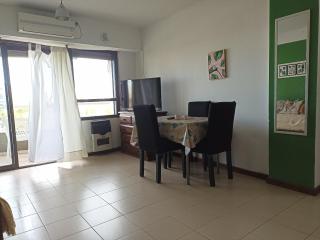 Departamento Plaza Moreno con balcón - La Plata - 5