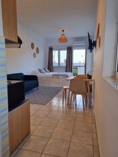 Tolo at sea - Emma - 1