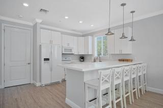 Isla Key Lime - Waterfront Boutique Resort, Htd Pool, Dock, Walkable - Islamorada - 4