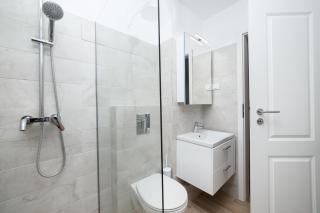 Modern Central Apartment - Subway - 3