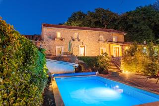 Villa Cati Ferienhaus mit beheiztem Pool - Gostinjac - 4