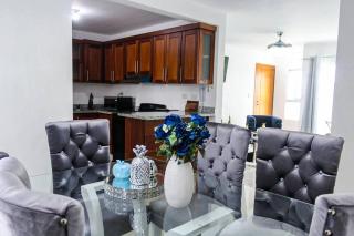 luxurious 3 bedroom apt w pool - Santiago de los Caballeros - 1