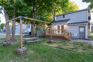 A Liberty Haven - 2 blocks from South Beach, - South Haven - 6