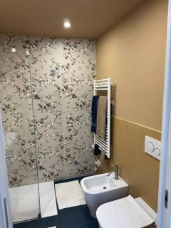 Vicolo Muratori 1 - 2