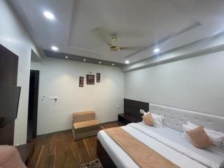 Hotel Rasika Inn - Shegaon - 8