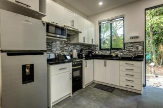 Villa Colibri - Private 1 bedroom Studio/Bachelor - Punta Uva - 2
